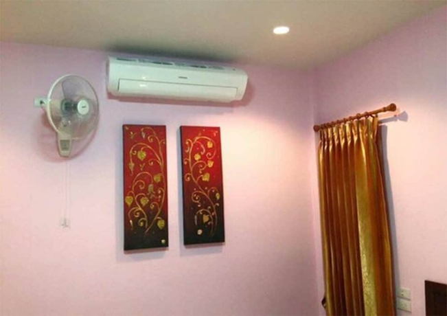 Imagen de la habitación del Hotel Lanta Cottage. Foto 9