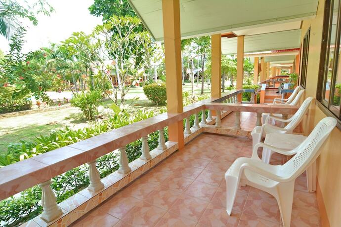 Imagen general del Hotel Lanta Emerald Bungalow. Foto 9