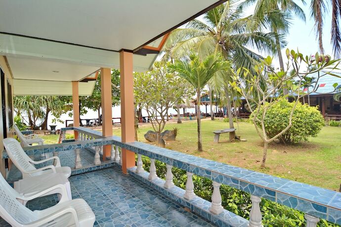 Imagen general del Hotel Lanta Emerald Bungalow. Foto 10