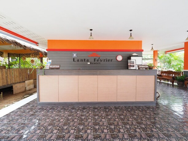 Imagen de los interiores del Hotel Lanta Fevrier Resort. Foto 19