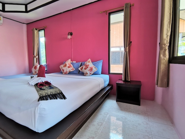 Imagen de la habitación del Hotel Lanta Garden Home. Foto 7