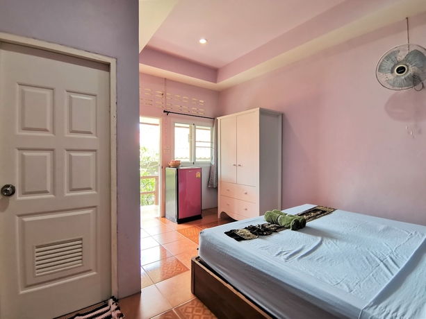 Imagen de la habitación del Hotel Lanta Garden Home. Foto 9