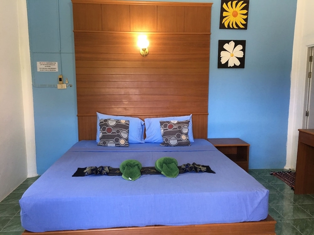 Imagen de la habitación del Hotel Lanta Garden Home. Foto 15