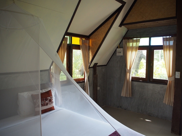 Imagen de la habitación del Hotel Lanta Happy Hill Resort. Foto 8
