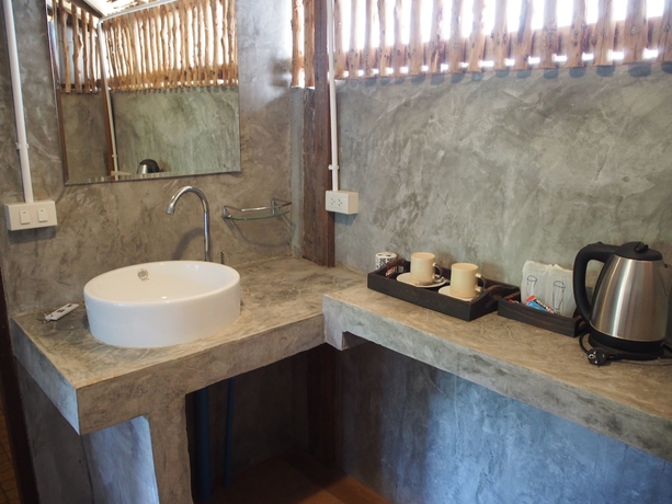 Imagen de la habitación del Hotel Lanta Happy Hill Resort. Foto 18