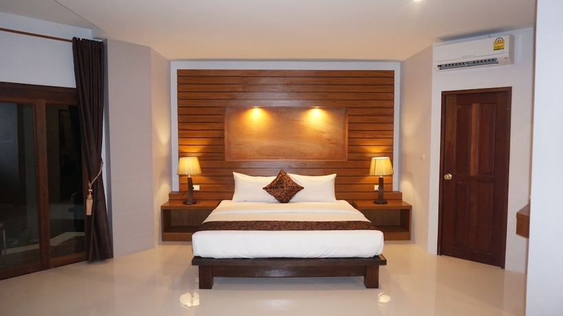 Imagen de la habitación del Hotel Lanta Intanin Resort. Foto 7