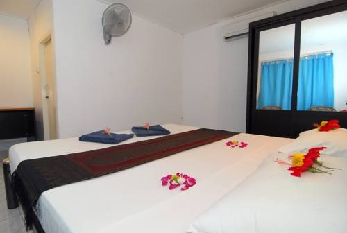 Imagen general del Hotel Lanta Island Resort. Foto 12