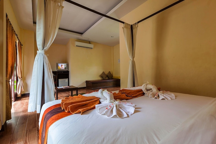 Imagen de la habitación del Hotel Lanta Klong Nin Beach Resort. Foto 5