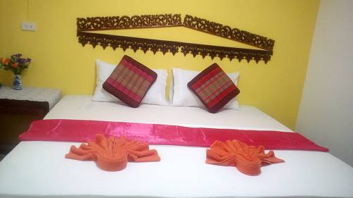 Imagen de la habitación del Hotel Lanta Maikeaw Bungalow. Foto 7