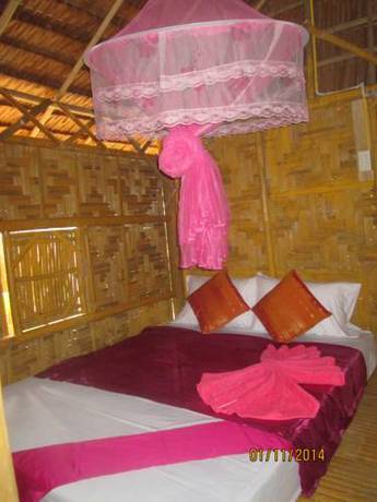 Imagen de la habitación del Hotel Lanta Maikeaw Bungalow. Foto 10
