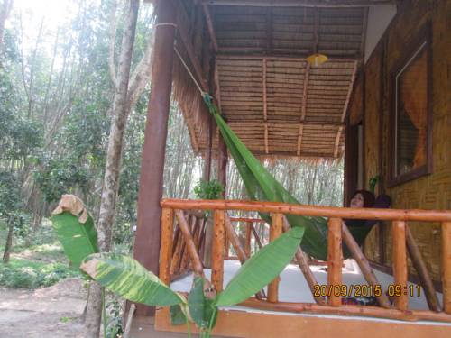 Imagen de la habitación del Hotel Lanta Maikeaw Bungalow. Foto 15