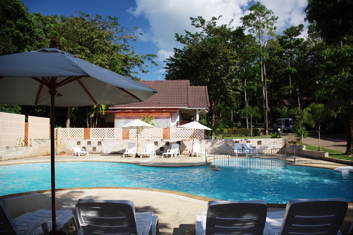 Imagen de la piscina del Hotel Lanta Manda. Foto 12