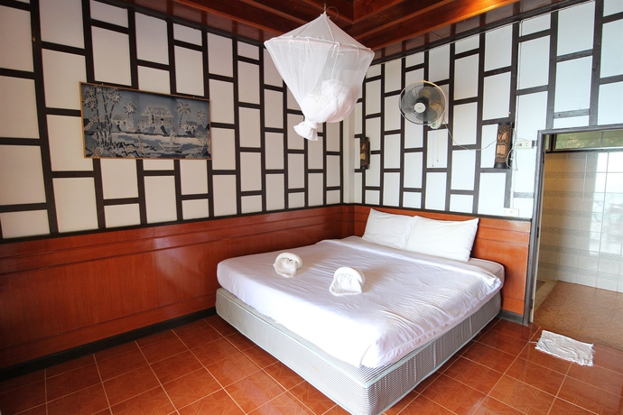 Imagen de la habitación del Hotel Lanta Marine Park View Resort. Foto 2