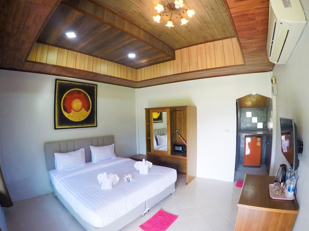 Imagen de la habitación del Hotel Lanta Mermaid Beachfront Resort. Foto 15