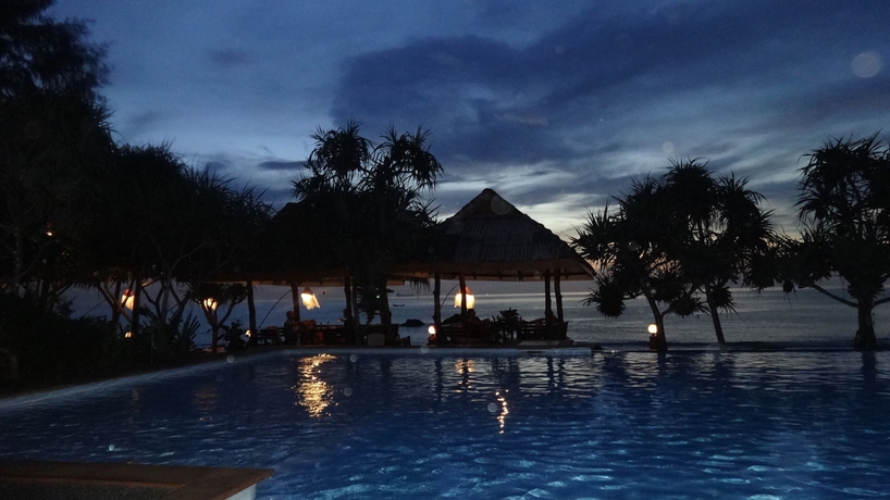 Imagen de la piscina del Hotel Lanta Miami Resort. Foto 16