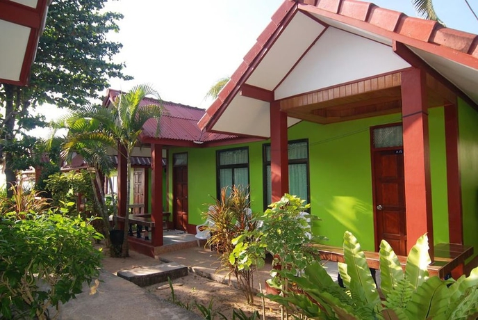 Imagen de la habitación del Hotel Lanta Nature Beach Resort. Foto 10