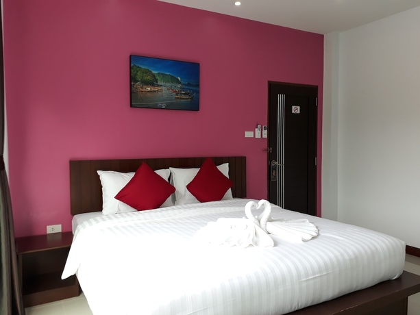 Imagen de la habitación del Hotel Lanta Noblesse. Foto 8