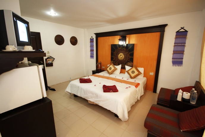 Imagen de la habitación del Hotel Lanta Palace Beach Resort and Spa. Foto 10