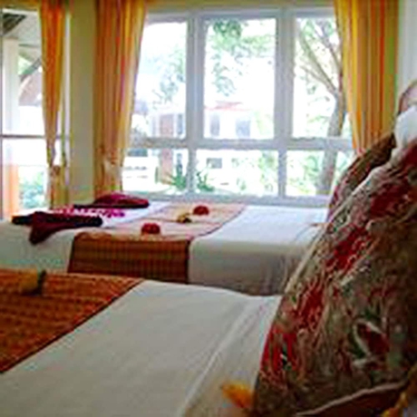 Imagen de la habitación del Hotel Lanta Palm Beach Resort. Foto 3