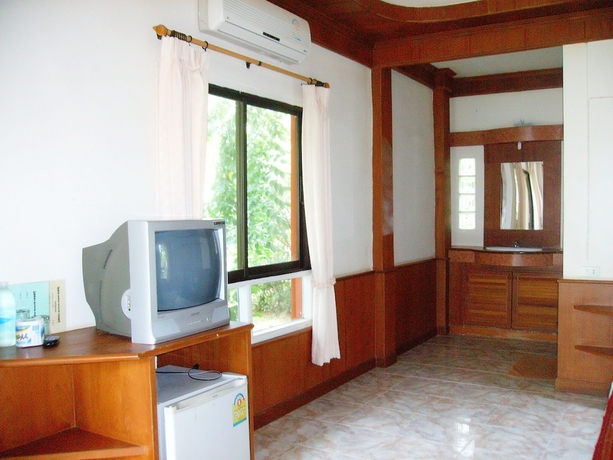 Imagen de la habitación del Hotel Lanta Palm Beach Resort. Foto 5
