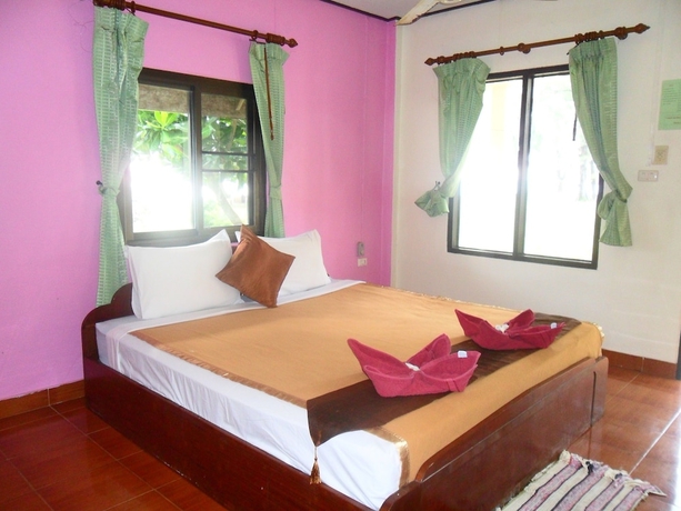 Imagen de la habitación del Hotel Lanta Palm Beach Resort. Foto 8