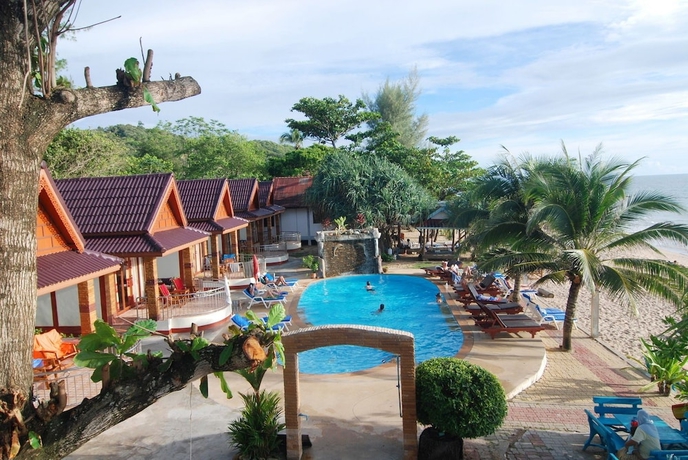 Imagen general del Hotel Lanta Paradise Beach Resort. Foto 1