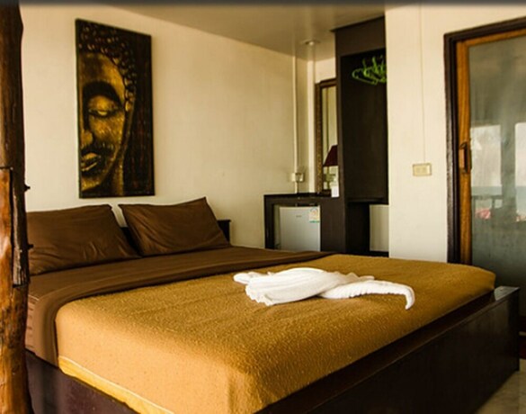 Imagen de la habitación del Hotel Lanta Paragon Bungalow. Foto 19