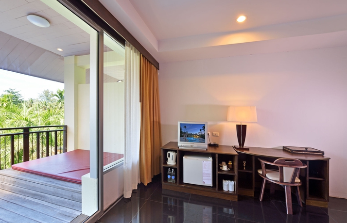 Imagen de la habitación del Hotel Lanta Sand Resort and Spa. Foto 5