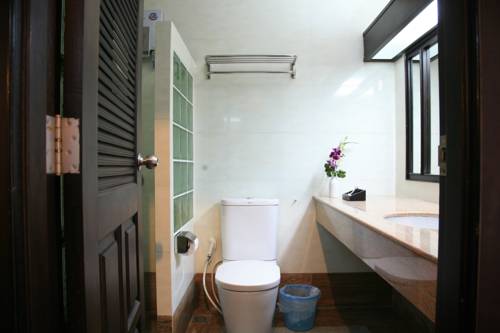 Imagen de la habitación del Hotel Lanta Sea House. Foto 10