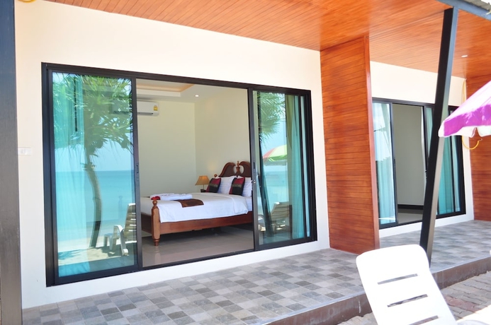 Imagen de la habitación del Hotel Lanta Seafront Resort. Foto 18