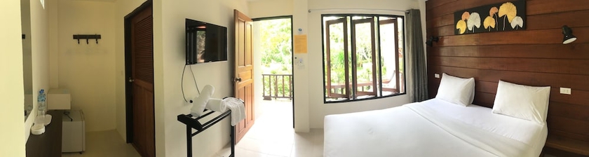 Imagen de la habitación del Hotel Lanta Thip House. Foto 5