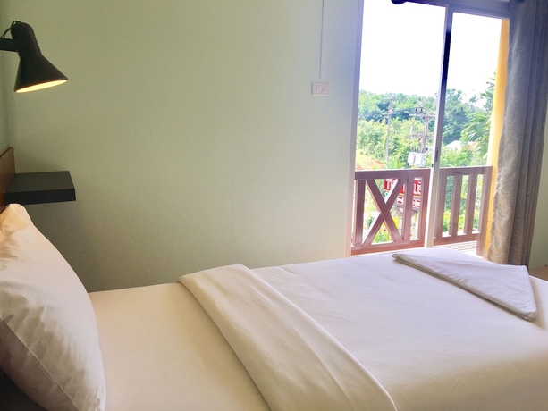 Imagen de la habitación del Hotel Lanta Thip House. Foto 13
