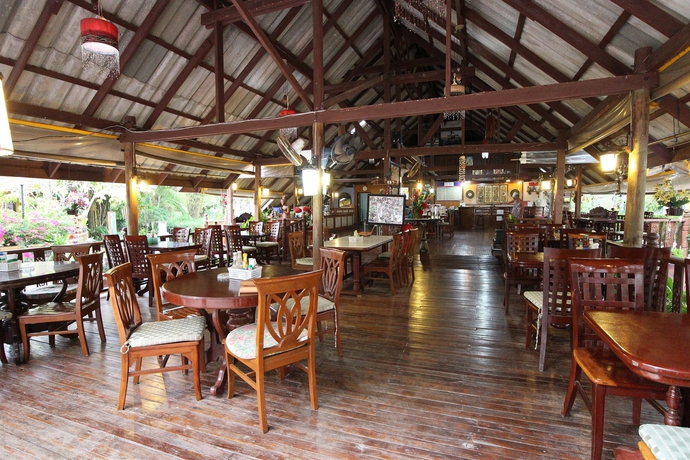 Imagen del bar/restaurante del Hotel Lanta Villa Resort. Foto 4