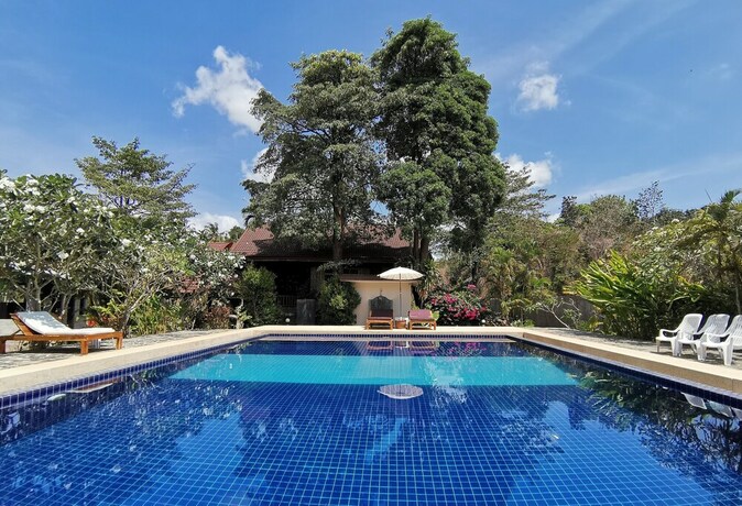 Imagen general del Hotel Lanta Whiterock Resort. Foto 1