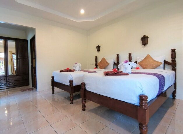 Imagen de la habitación del Hotel Lanta Whiterock Resort. Foto 33