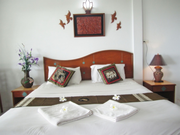 Imagen de la habitación del Hotel Lanta ilMare Beach Resort. Foto 3