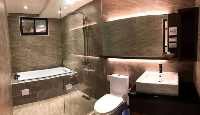 Imagen de la habitación del Hotel Lantan Moonlight. Foto 13