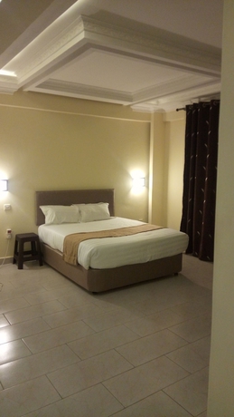 Imagen de la habitación del Hotel Lantana Comfy. Foto 6