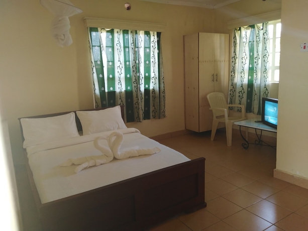 Imagen de la habitación del Hotel Lantana Comfy. Foto 8