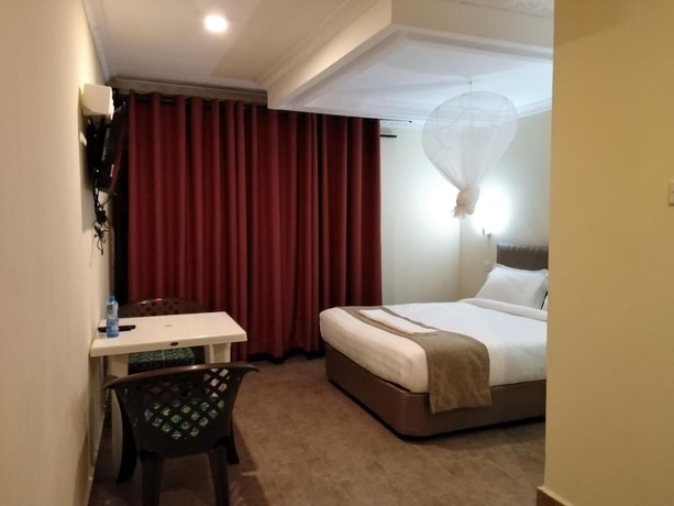 Imagen de la habitación del Hotel Lantana Comfy. Foto 13