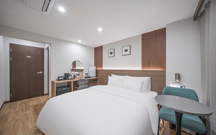 Imagen de la habitación del Hotel Lantana Daegu Sinam. Foto 7