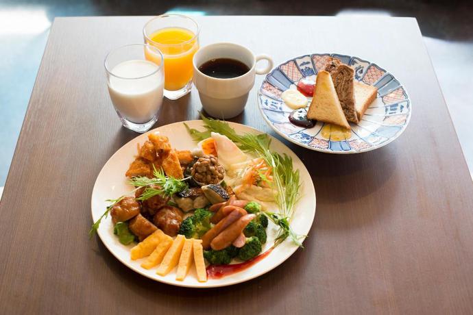 Imagen del bar/restaurante del Hotel Lantana Osaka. Foto 6