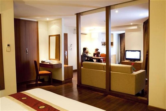Imagen de los exteriores del Hotel Lantana Resort Bangkok. Foto 5