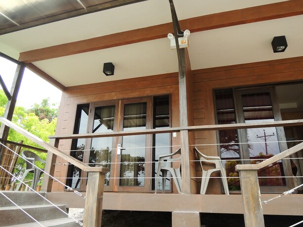 Imagen de la habitación del Hotel Lantawan Resort. Foto 19