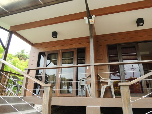 Imagen de la habitación del Hotel Lantawan Resort. Foto 20