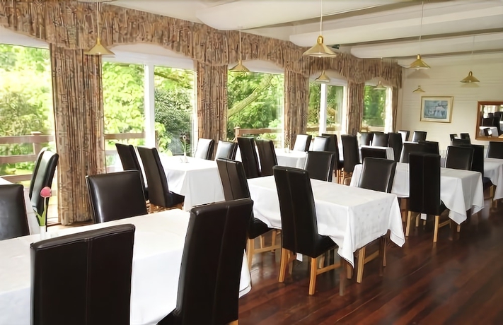 Imagen del bar/restaurante del Hotel Lanteglos Country House. Foto 5