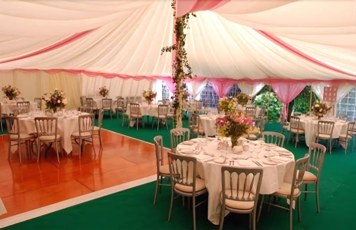Imagen de los exteriores del Hotel Lanteglos Country House. Foto 13