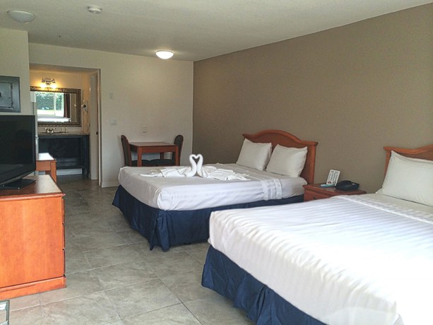 Imagen de la habitación del Hotel Lantern Inn And Suites. Foto 7