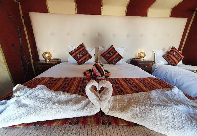 Imagen de la habitación del Hotel Lantern Luxury Camp. Foto 7