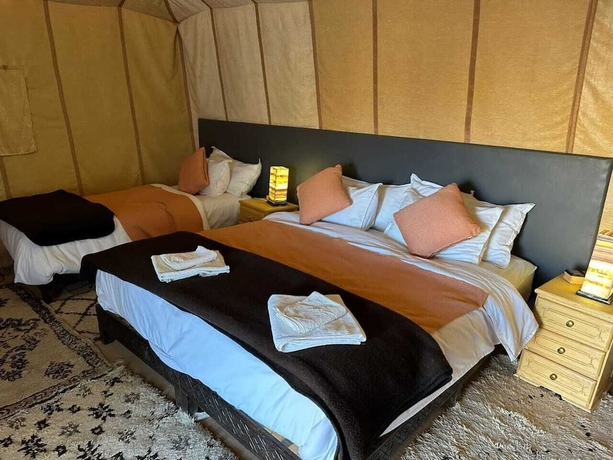 Imagen de la habitación del Hotel Lantern Luxury Camp. Foto 13